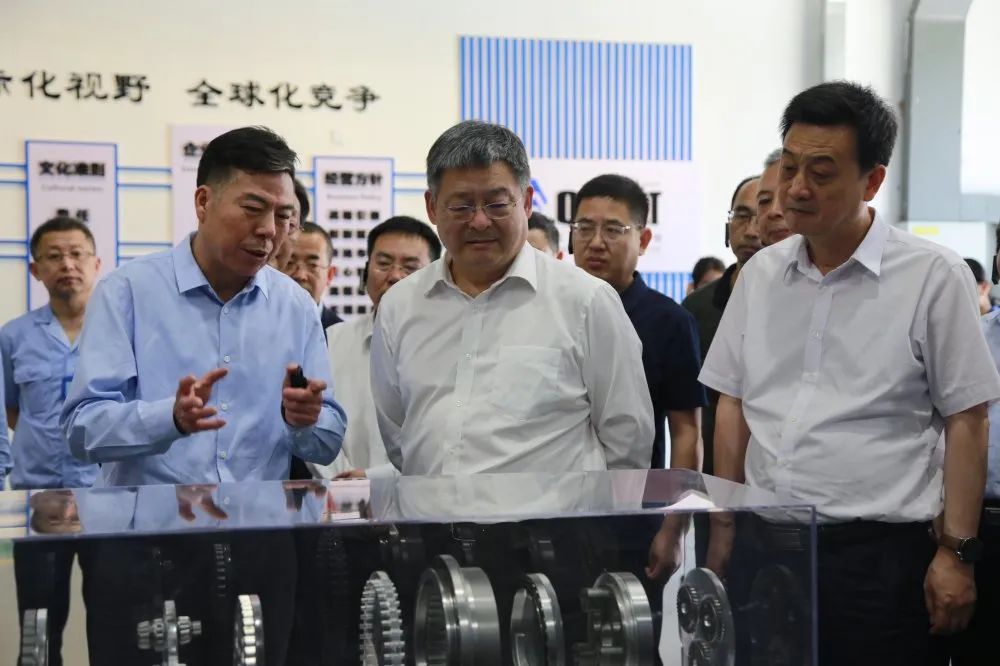 陜西省屬企業(yè)改革創(chuàng)新觀摩團走進秦川集團、法士特集團